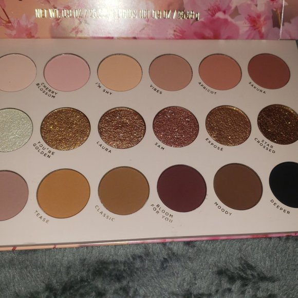 LUNAR BEAUTY NUDE PRISM EYESHADOW PALETTE $55 - Picture 11 of 13